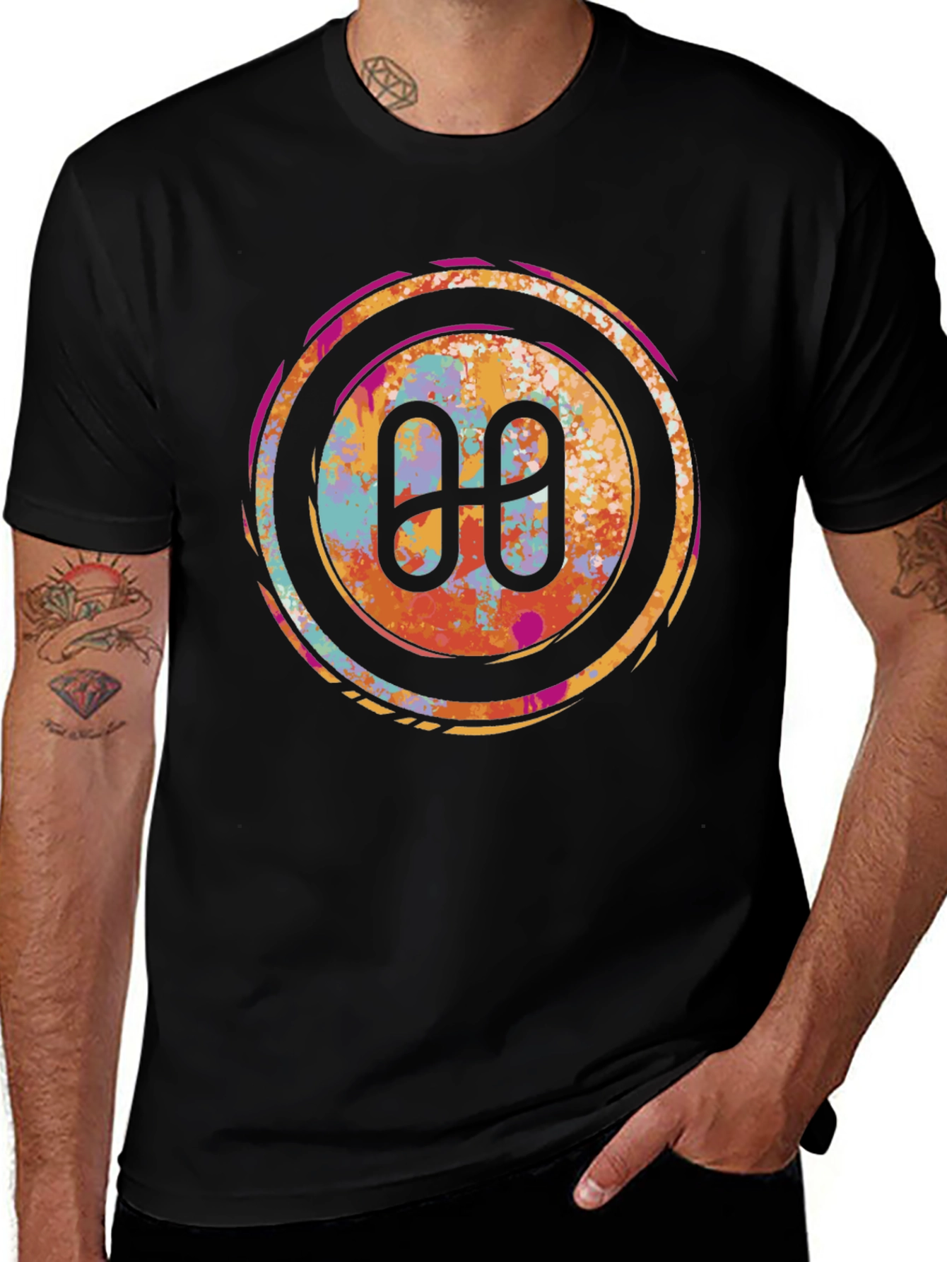 Abstract Circle Logo Graphic Tee - Black