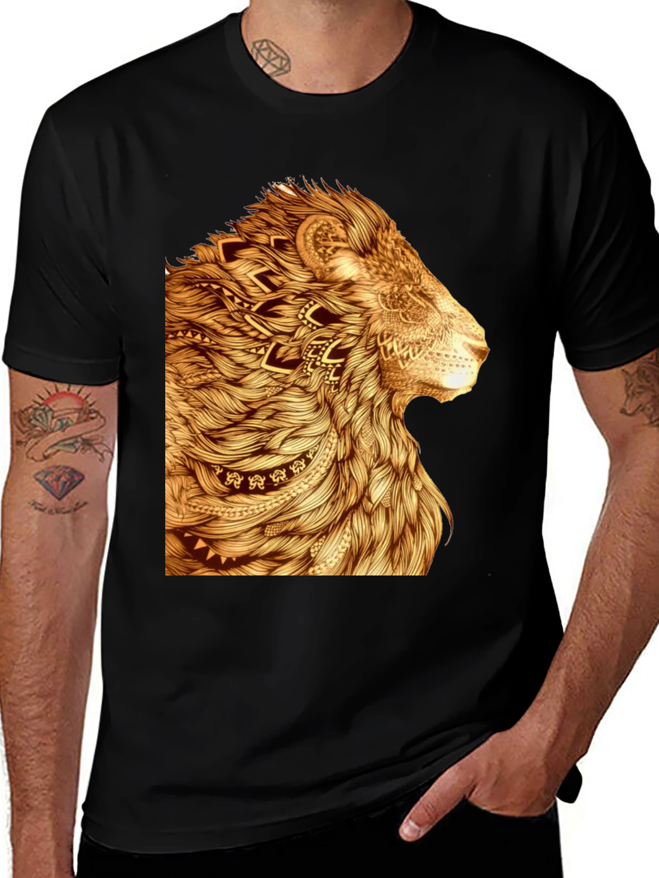 Lion Art Graphic T-Shirt - Stylish Animal Print Tee