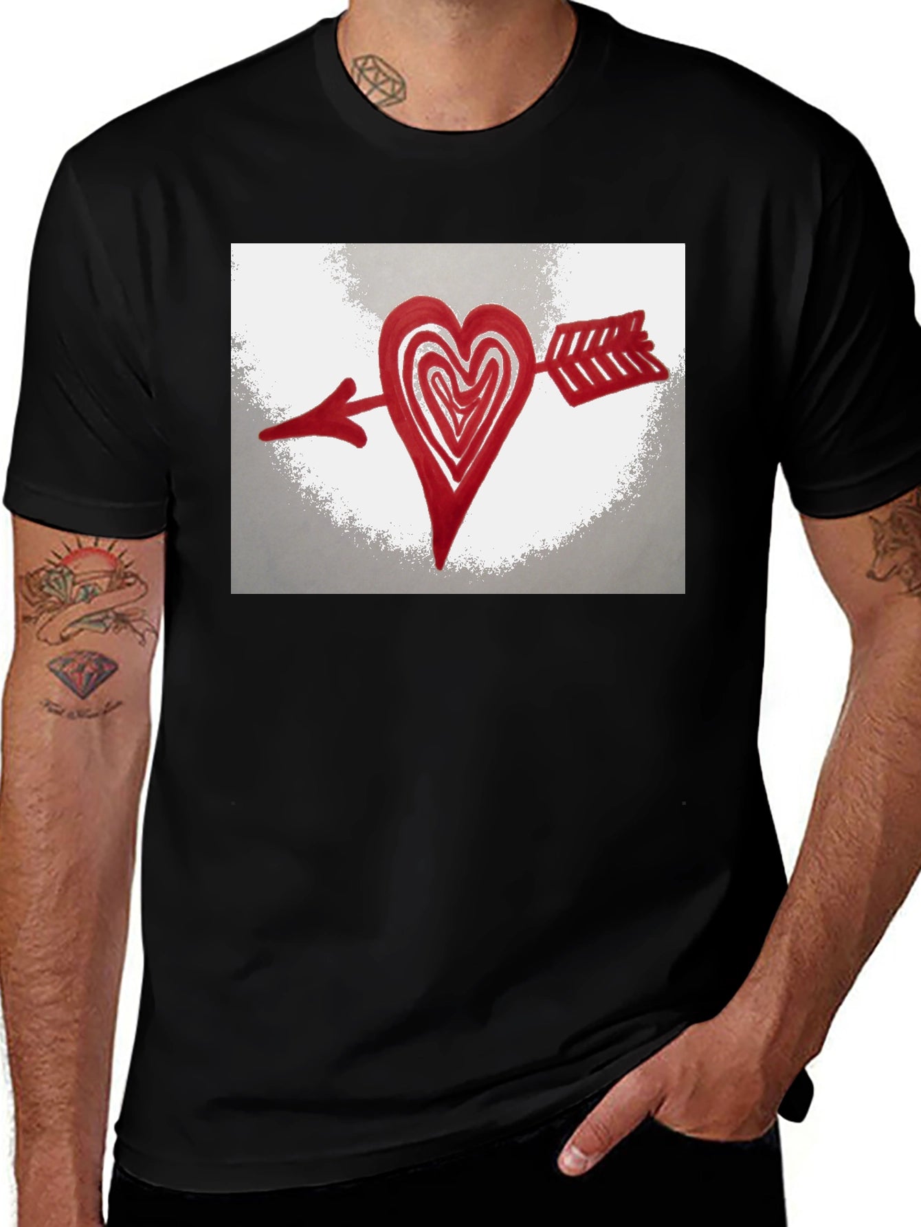 Heart Arrow T-Shirt - Black