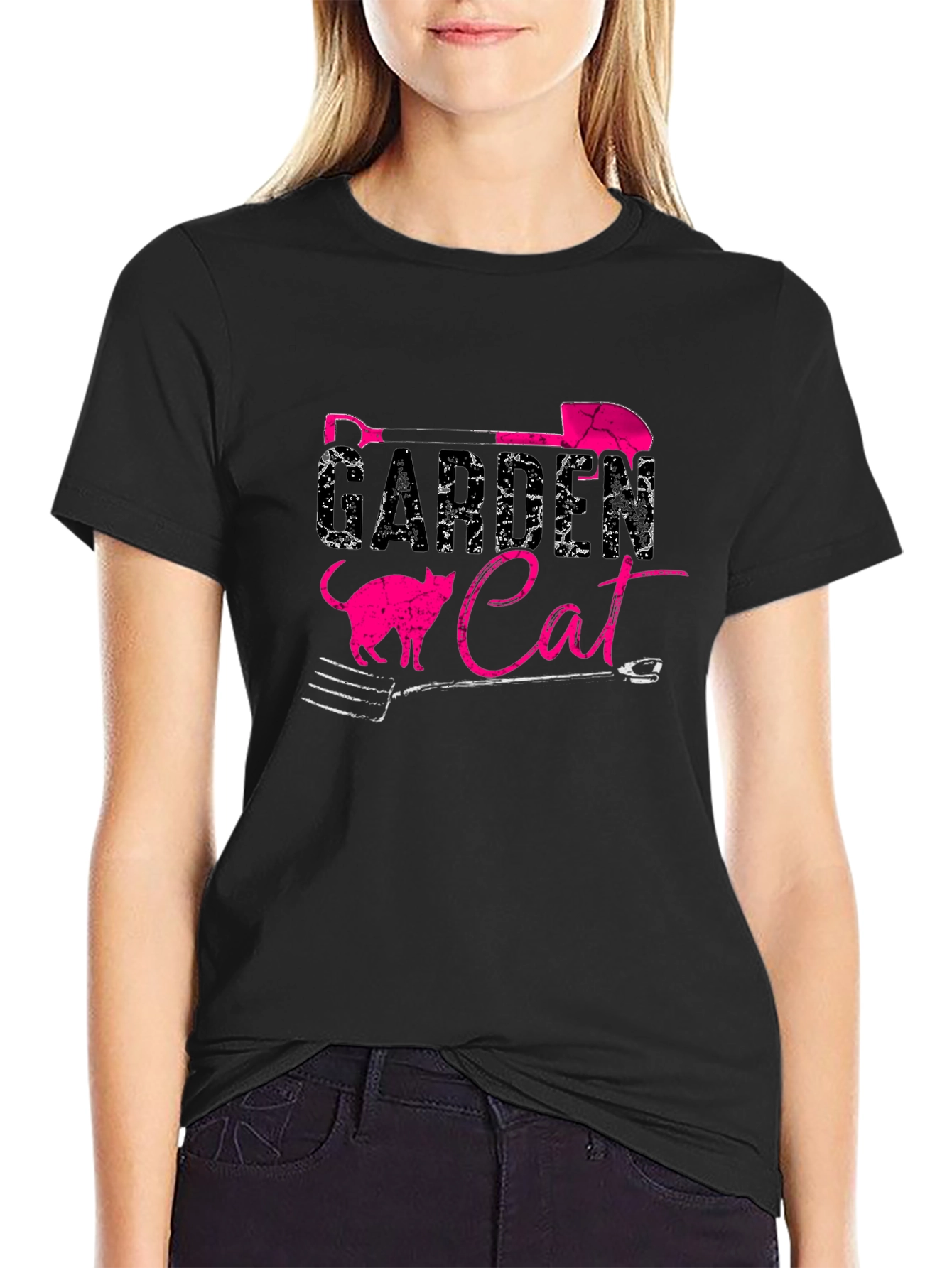 Gardener Cat Graphic T-Shirt